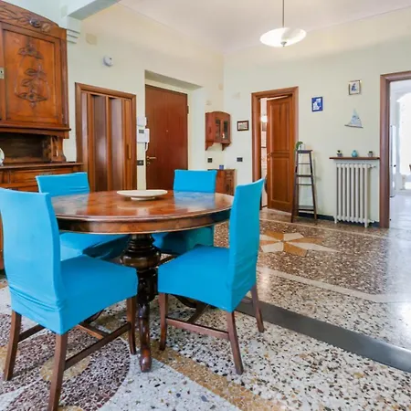 Cà Niella Art&fun 9 Minutes From The Sea Appartamento *