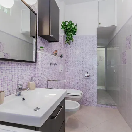 Cà Niella Art&Fun 9 Minutes from the Sea Appartement Savone